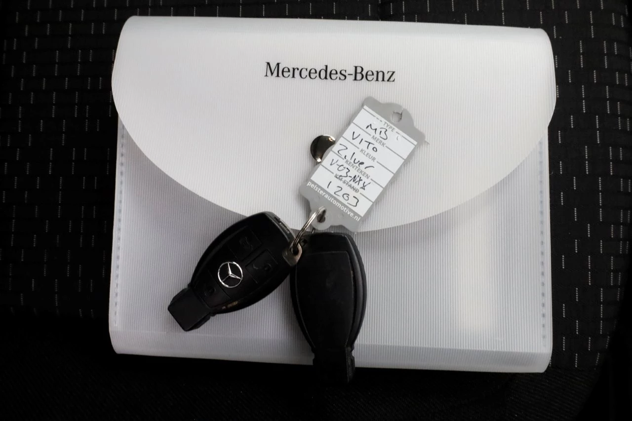 Mercedes-Benz Vito 2022 - 114 CDI 136pk Compact 9G Automaat 2x Schuifdeur/LED/Camera/Inrichting 09-2022 obrázek 9