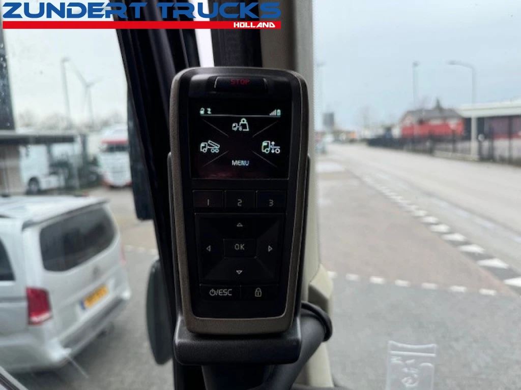 Volvo FH 2014 - FH16-750 GLOBETROTTER, 8x4 afbeelding 20