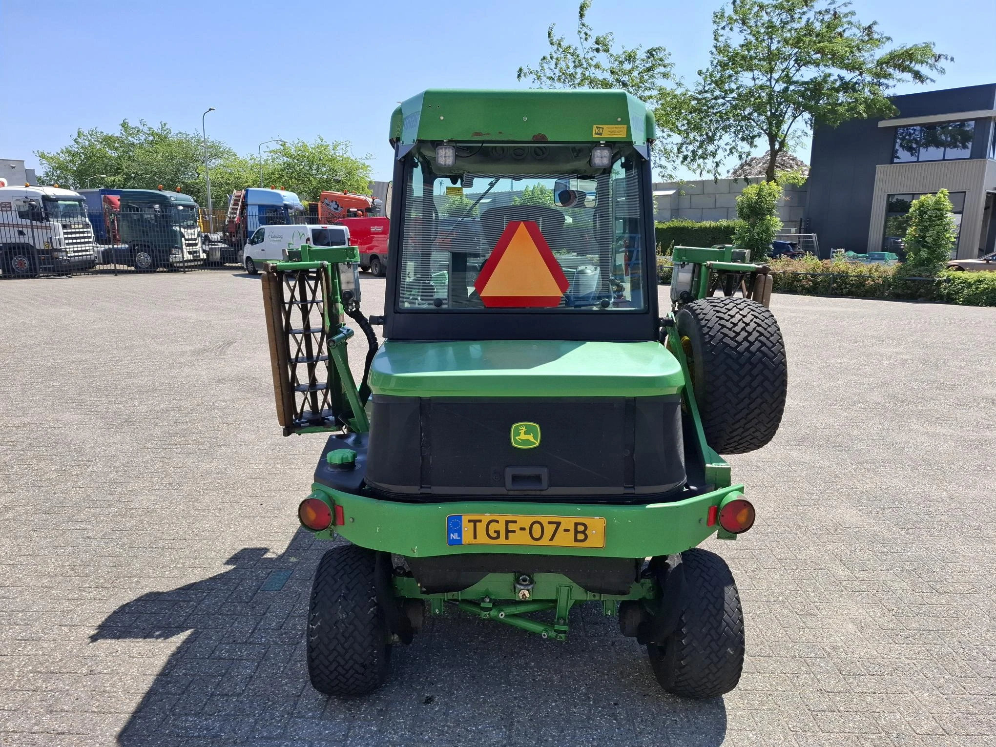 John Deere 2016 - 1905 / AWD / 31KW / NL REEL MOWER / !!!MARGE!!! / 8100 HOURS / 2016 afbeelding 10