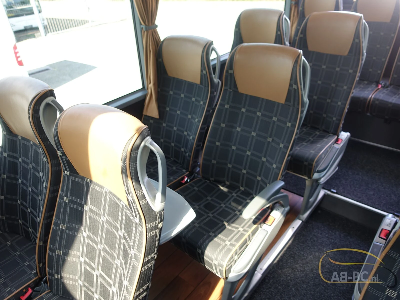 Mercedes-Benz Tourismo RHD-L, 62 Seats, Euro 6 2015 afbeelding 84