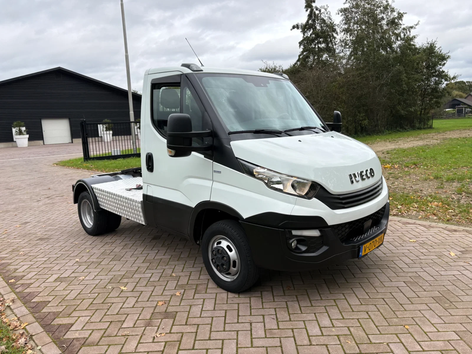 Iveco Daily 2019 - 40C18 Hi Matic automaat BE trekker 9.4 TON (84.877KM) image 1
