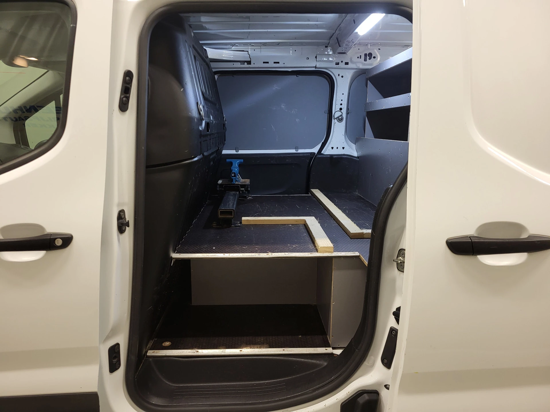 Opel Combo 2020 - 1.5D 100pk L2/H1 Euro 6! Bild 6