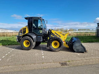 Komatsu N/A 2024 - WA 100 M-8 obrazek 2