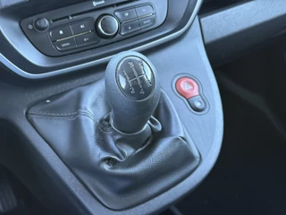 Renault Kangoo 2018 - 1.5 dCi E6 / L1H1 / 1e EIG. / BOTT INRICHTING / TREKHAAK / AIRCO / CRUISE / NAVI zdjecie 18