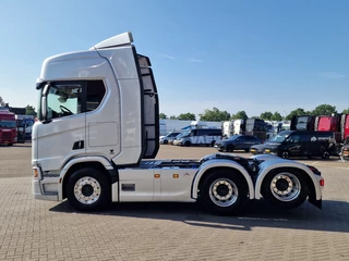 Scania R 2026 - R590 V8 NGS Highline 6x2 - NEW - 2.95WB - Retarder - Night clima - Leather - Alloy obrazek 4