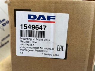 DAF N/A - 1549647 MONTAGESET MAGNETRON (ALS NIEUW) image 3
