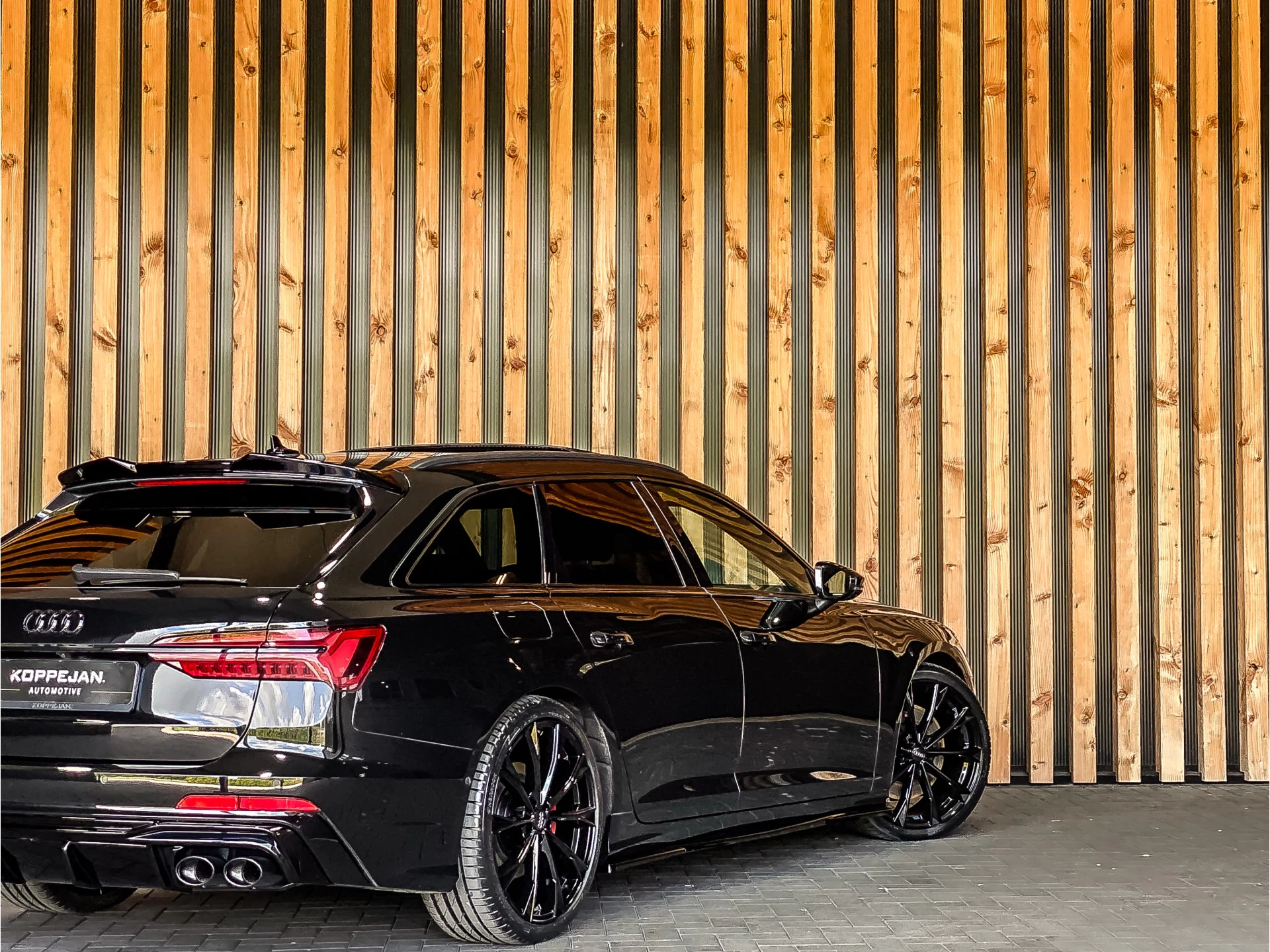 Audi A6 2021 - Avant 55 TFSIe 367PK Quattro Pro Line S Competition obrázek 22