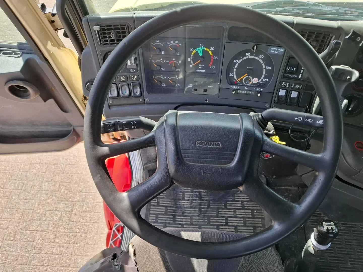 Scania T 2001 - T144-460 / 6X4 / RETARDER / 2XBIG AXLE / HYDRAULICS / FULL STEEL / DRUM BRAKES / ONLY:450014 KM / EURO-2 / 2001 afbeelding 14