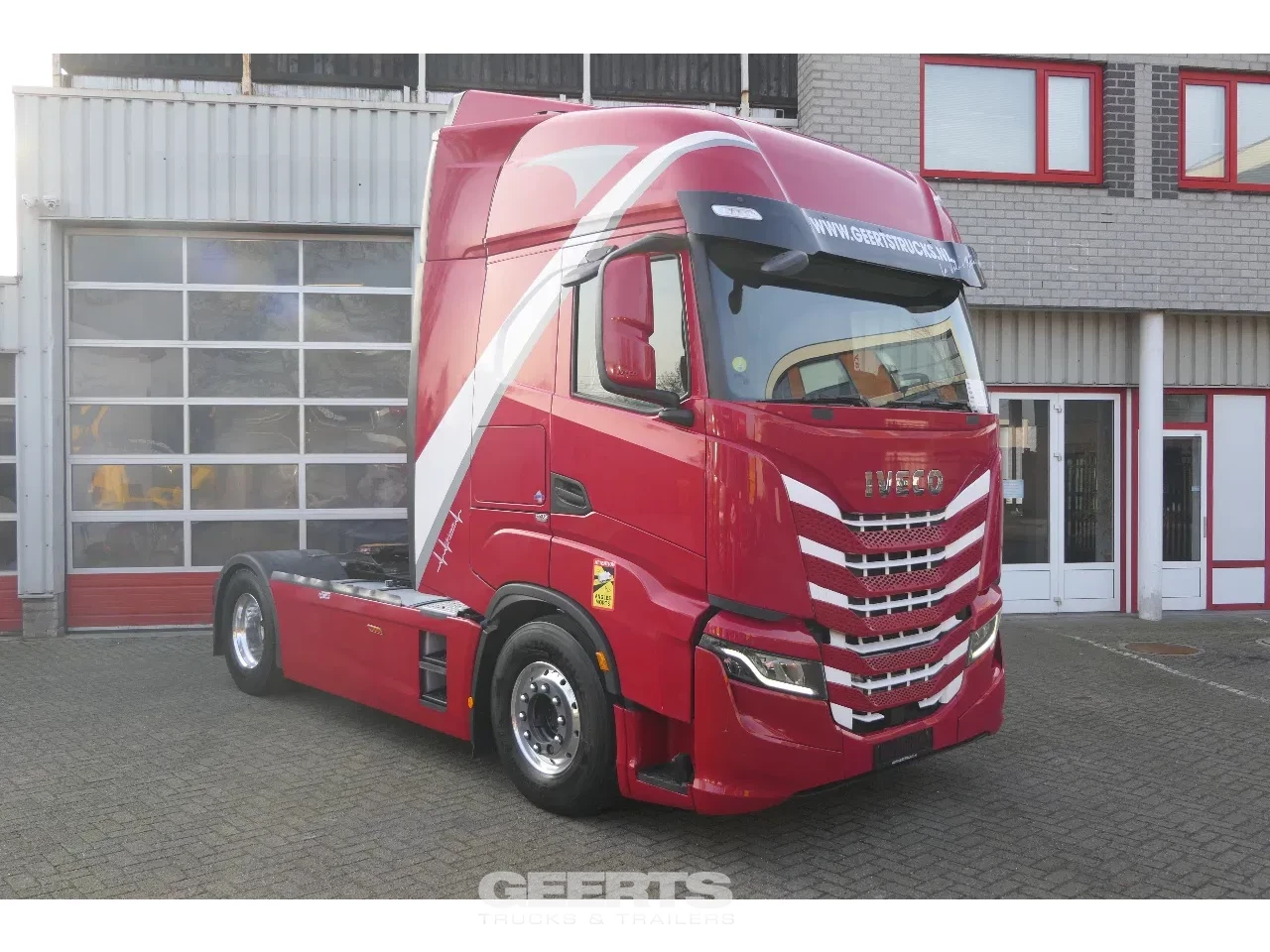 Iveco S-WAY 510 2021 - | Hydraulic | Retarder | 637466Km | 2021 | 2 Tanks | Smart Tacho 2 | Alcoas | Full Spoiler | Stand Klima | Navi | Belgium Truck image 1