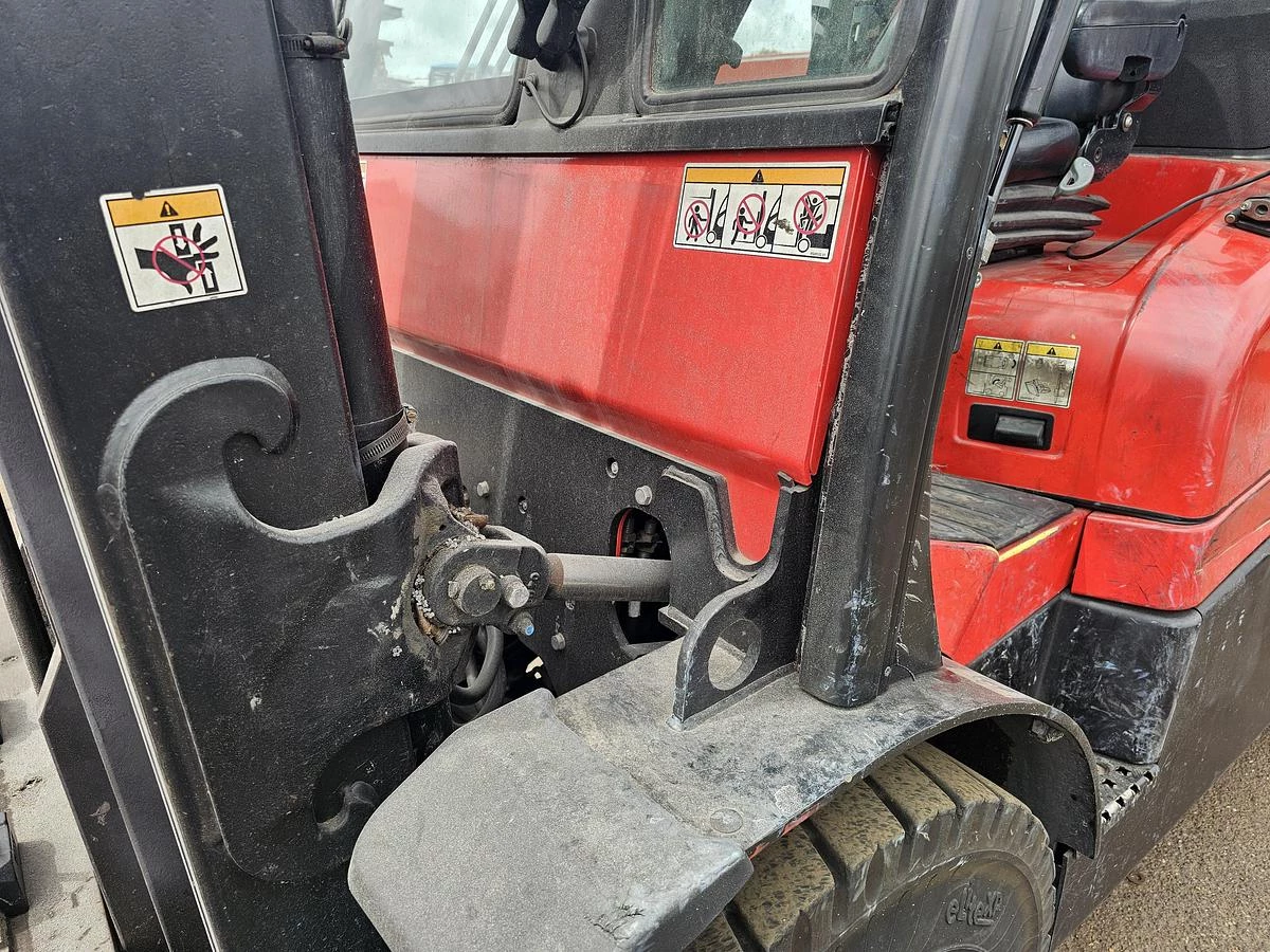 Hyster H5.0FT | 5000 KG|TRIPLE MAST 6,10 MTR HIGH| 6123 HOURS | FREE LIFT|SIDE SHIFT 2011 imagen 10
