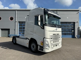 Volvo FH 2021 - FH5-500 / VEB+ / 708279 KM / I-PARKCOOL / NB CHASSIS / DOUBLE TANK / FULL-SPOILER / 2XBED / FRIDGE / LWDS / AUTOMATIC / EURO-6 / 2021 imagen 2 miniatura