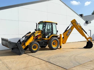JCB 2026 - 3DX - / 3CX (92HP) Super Eco Xpert te koop