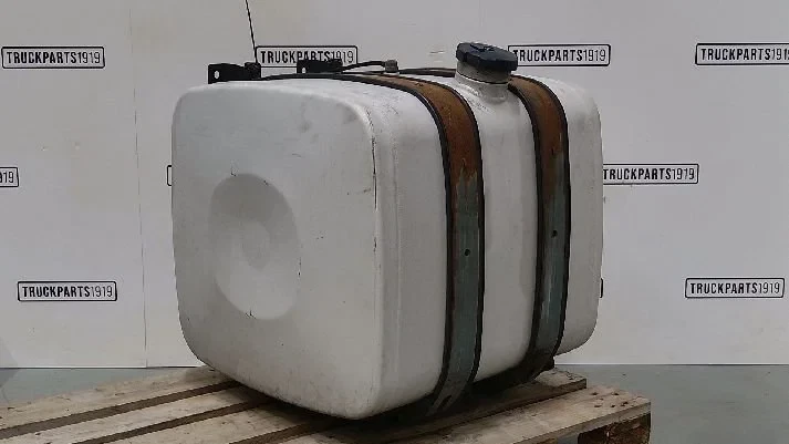 MAN - Fuel System Brandstoftank + steunen afbeelding 1