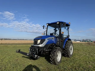 Lovol M254 4WD tractor met cabine / fronthef DEMO 2026 33 uur 2026 afbeelding 3 miniatuur