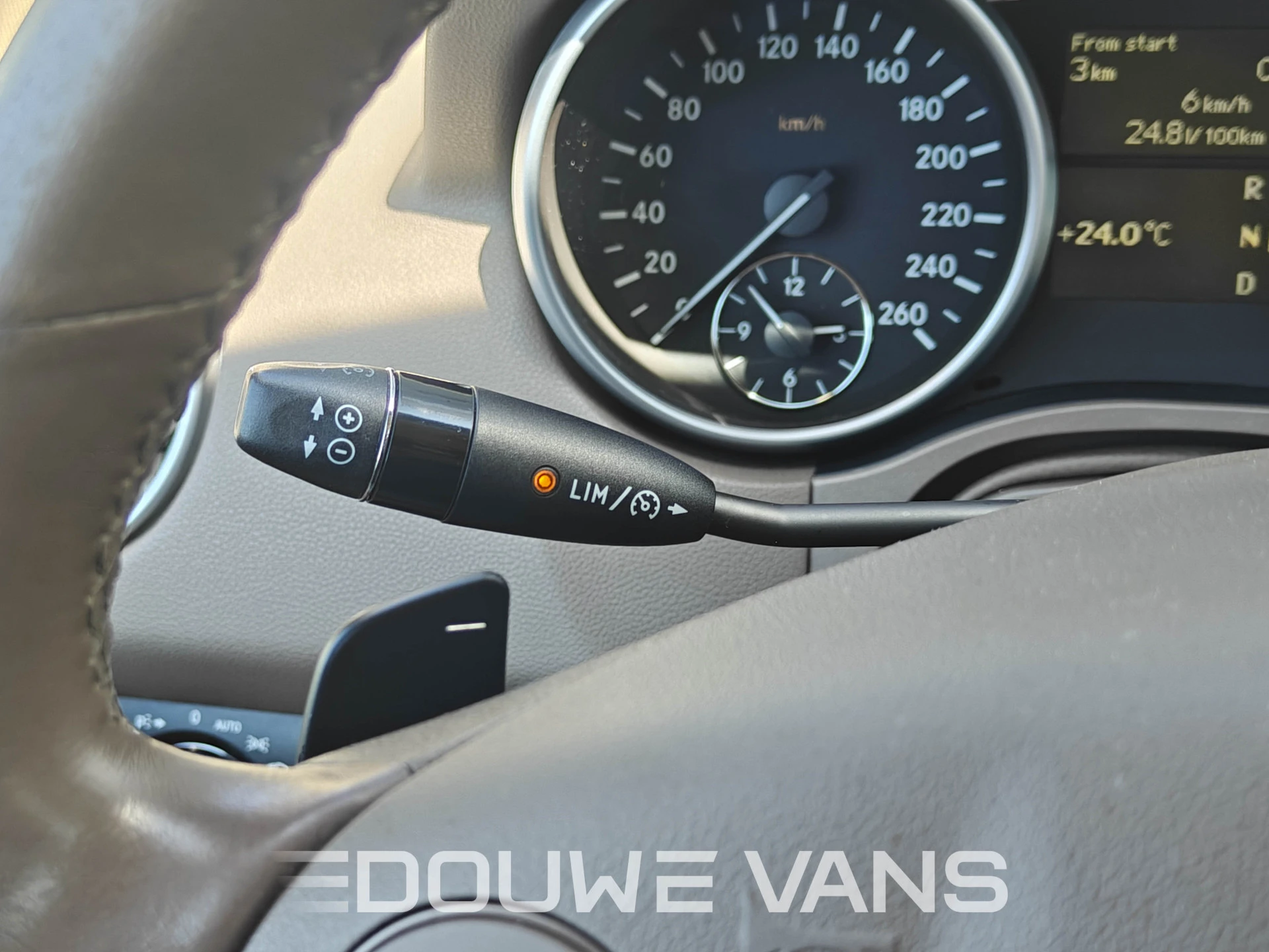 Mercedes-Benz ML 2010 - ML 350 4Matic Automaat Goed Onderhouden Parktronic obrázek 19