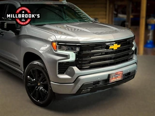 Chevrolet Silverado 2024 - Black Edition 6.2 V8 420 PK, zdjecie 8
