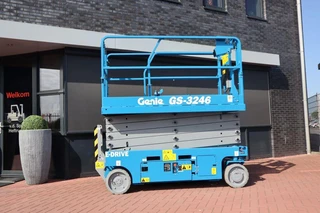 Genie 2026 - GS-3246 E-drive afbeelding 2 miniatuur