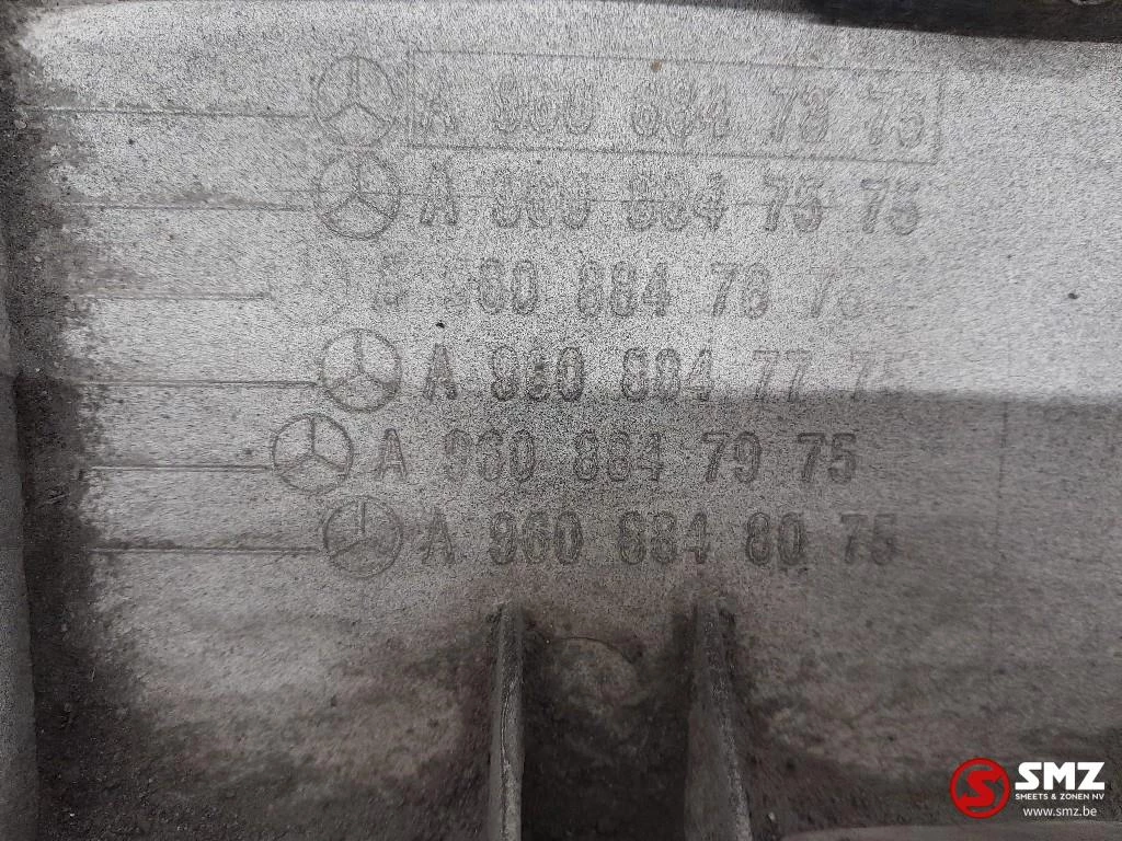 Mercedes-Benz 2016 - Occ spatbordverlenging rechts Mercedes imagen 4