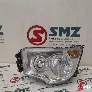 Mercedes-Benz N/A 2015 - Occ koplamp links Mercedes immagine 1