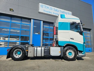 Volvo FH 2019 - 460 ADR EX/II, EX/III, FL and AT PTO Double Tank Smart 2 tacho obrazek 6