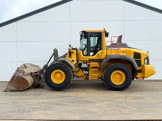 Volvo 2018 - L120H - 3rd Function / Quick Coupler te koop