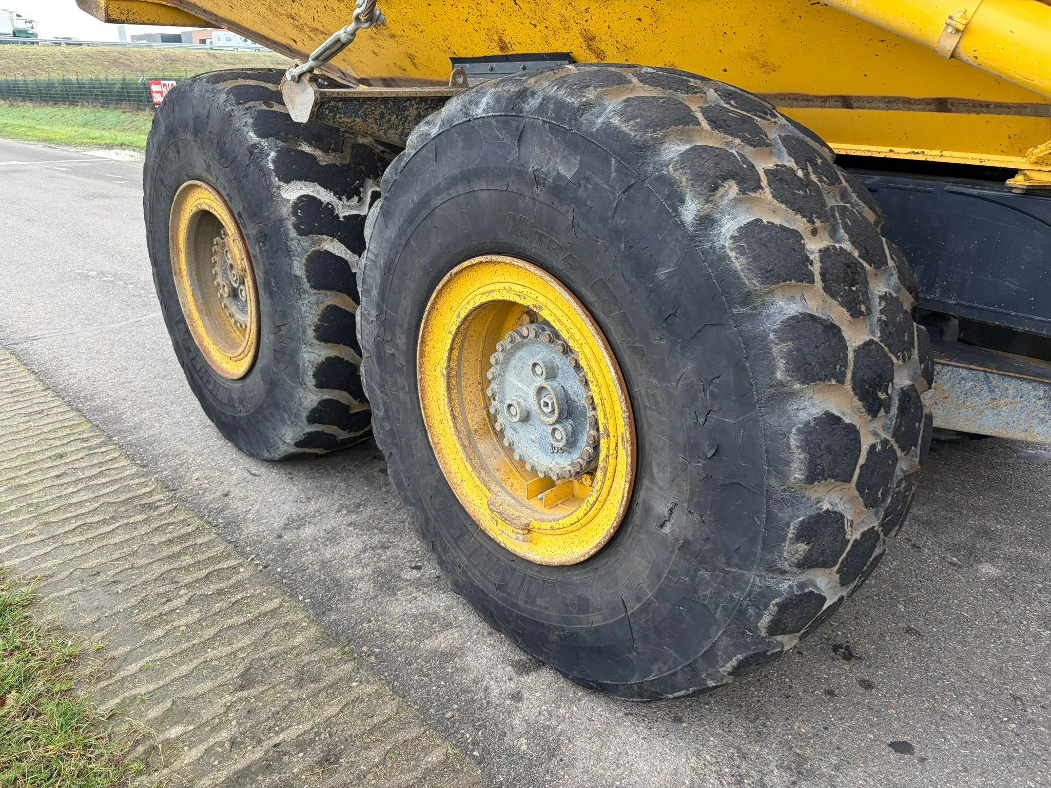 Komatsu HM300-3 2015 immagine 24