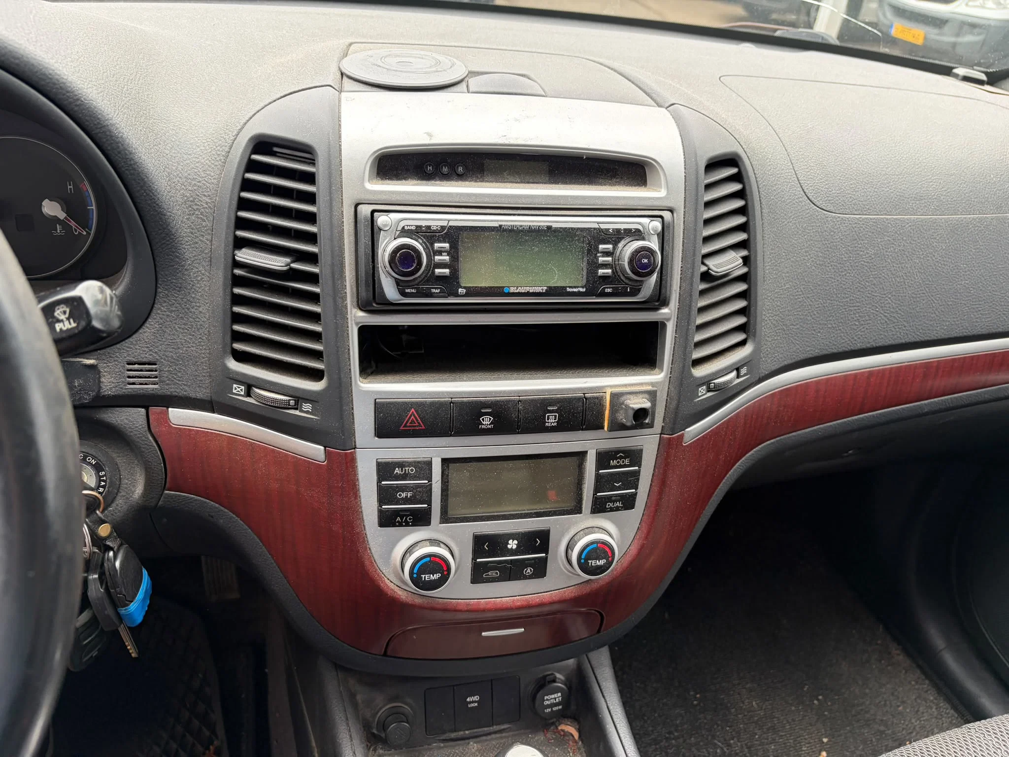 Hyundai Santa Fe 2007 - 2.2 CRDI 4WD VAN afbeelding 8
