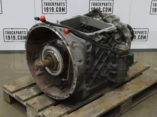 Volvo N/A - Gearbox & Clutch Parts Versnellingsbak AT2612F Volvo image 1