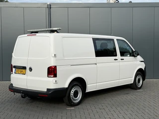 Volkswagen Transporter 2020 - 2.0 TDI 111 PK / L2H1 / DUBBELE CABINE / 1e EIG. / TREKHAAK / CRUISE / CARPLAY / AIRCO / PDC afbeelding 3 miniatuur