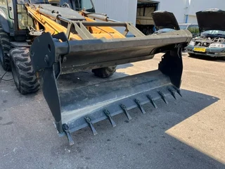 Case N/A 2018 - 851EX-SS , 4x4 , Backhoe Loader , 4 in 1 Bucket image 11