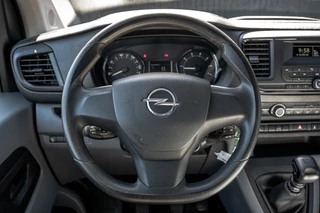 Opel Vivaro 2021 - 2.0 L2H1 | 150 PK | Cruise | Airco | Imperiaal | Trekhaak bild 16