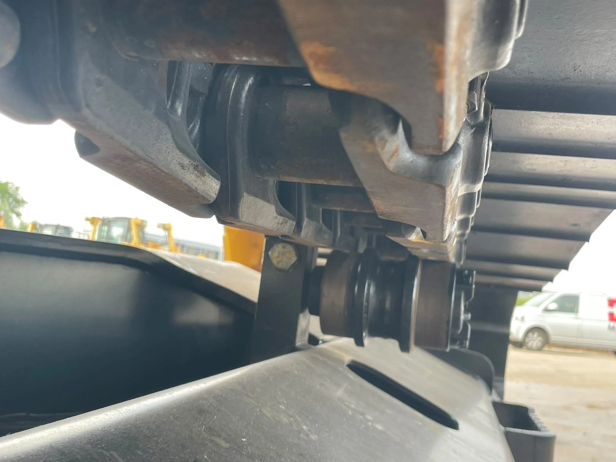Caterpillar 323D3 2025 Bild 19