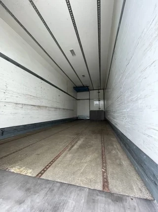 SYSTEM TRAILERS N/A 2011 - Refrigerated Trailer imagem 4