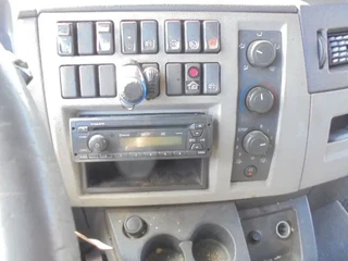 Volvo FL 2008 - 280 NL TRUCK obrazek 9