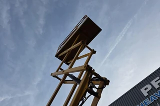 Haulotte 2011 - Compact 8 As-Is, Electric, 8.2m Working Height, 35 immagine 3 miniatura