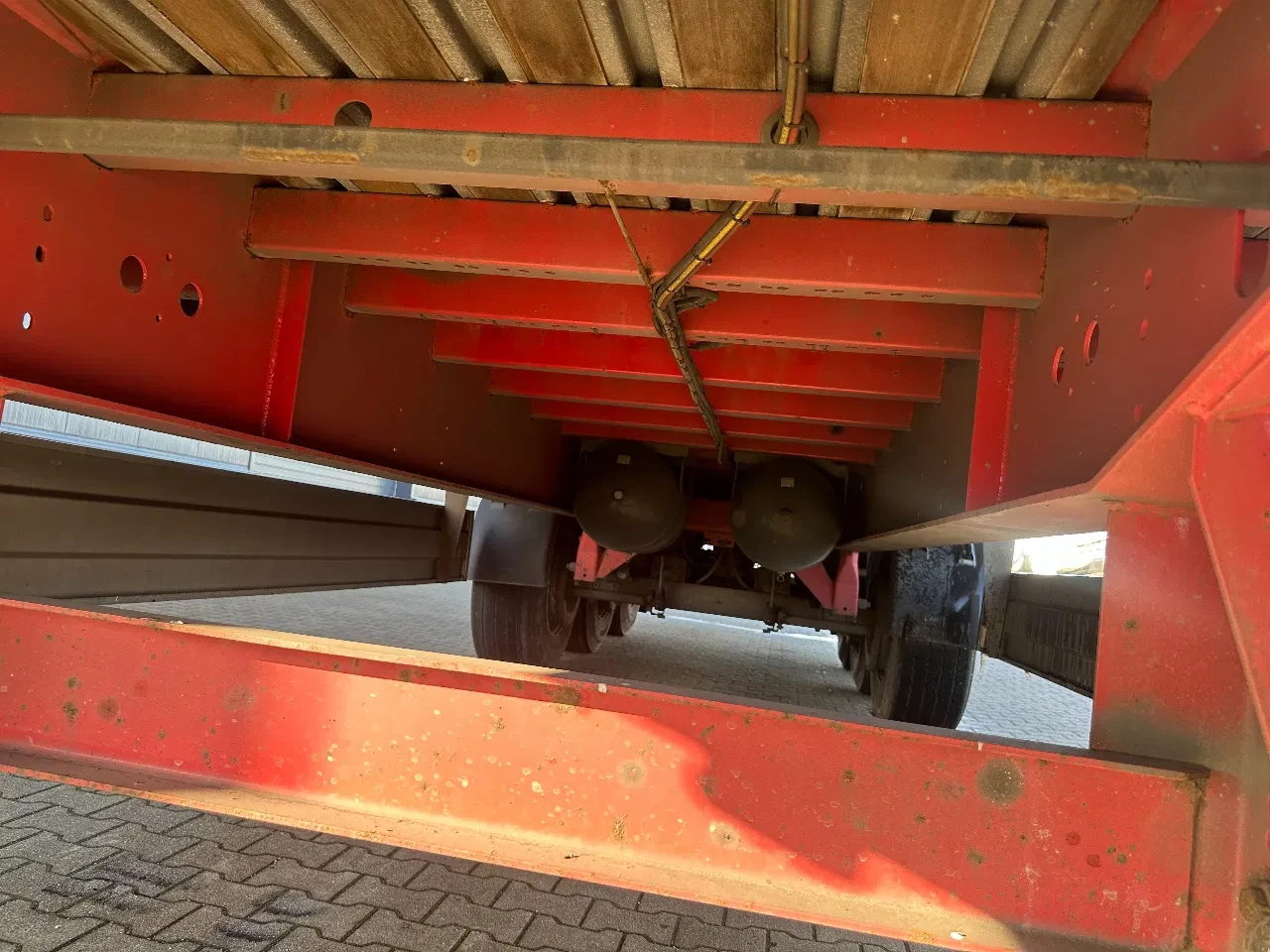Pacton 2020 - NIEUWE ZEILEN / alu zijborden + planken / hardhouten vloer / NL-trailer / APK: 08-2026 Bild 13