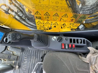 Komatsu PW180-11 2019 - N/A imagem 31