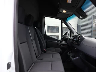 Mercedes-Benz eSprinter 2025 - 320 81kWh L2H2 - Trekhaak - Cruise - MBUX - 2025 obrazek 8