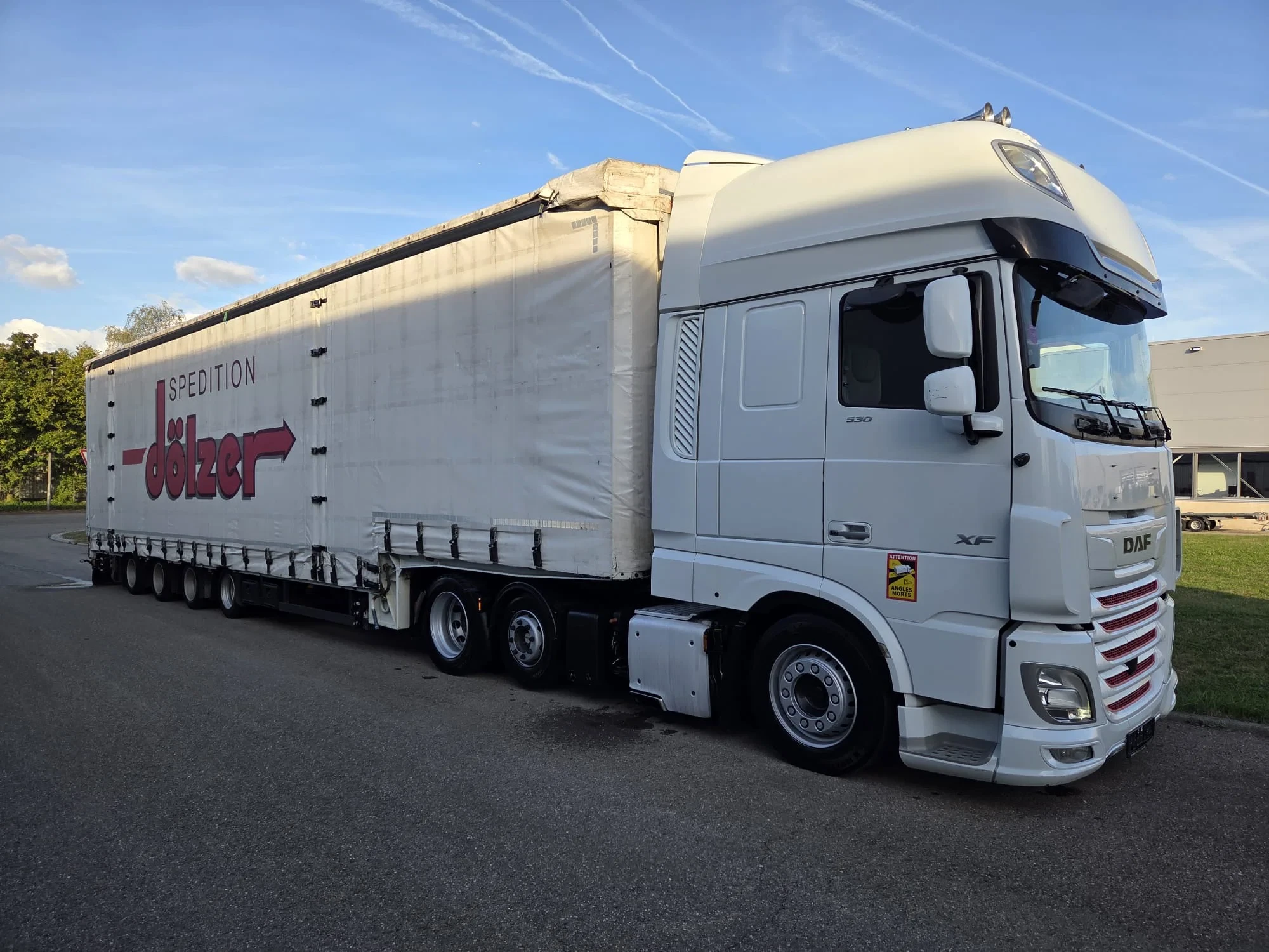 DAF XF 2020 - 530 SSC 6x2/4*JUMBOZUG*Meusburger*7-Achs*Spezial*Maschinentransporter afbeelding 1