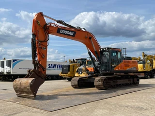 Doosan DX300LC-5 2017 afbeelding 2 miniatuur