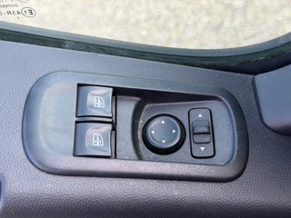 Renault Master 2022 - 2.3DCI T35 L2H2 180PK Dubbelenschuifdeur Airco Navi Cruisecontrol Trekhaak obrazek 12