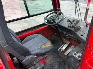Terberg YT 180 1999 - 4X2 - HUB REDUCTION + NL REGISTRATION! image 9