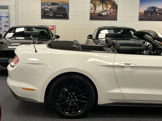 Ford Mustang 2017 - Convertible 5.0 V8 GT 422PK Automaat Custom Pack Brembo afbeelding 42
