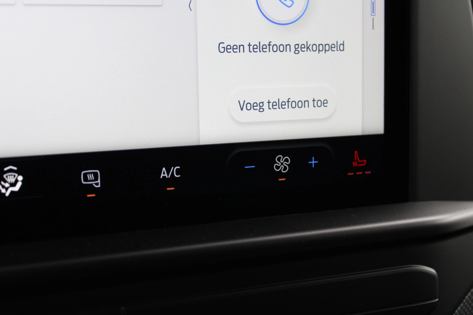 Ford Transit Custom 2024 - 320 2.0 TDCI L2H1 Trend 136pk - Carplay - Android - LED koplampen - Stoelverwarming - 70l tank - Rijklaar obrázek 25
