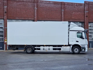 Mercedes-Benz Actros 2017 - 1833 4x2 - Bussbygg box sidedoors - Loadlift - Full air - 5.80 WB image 12