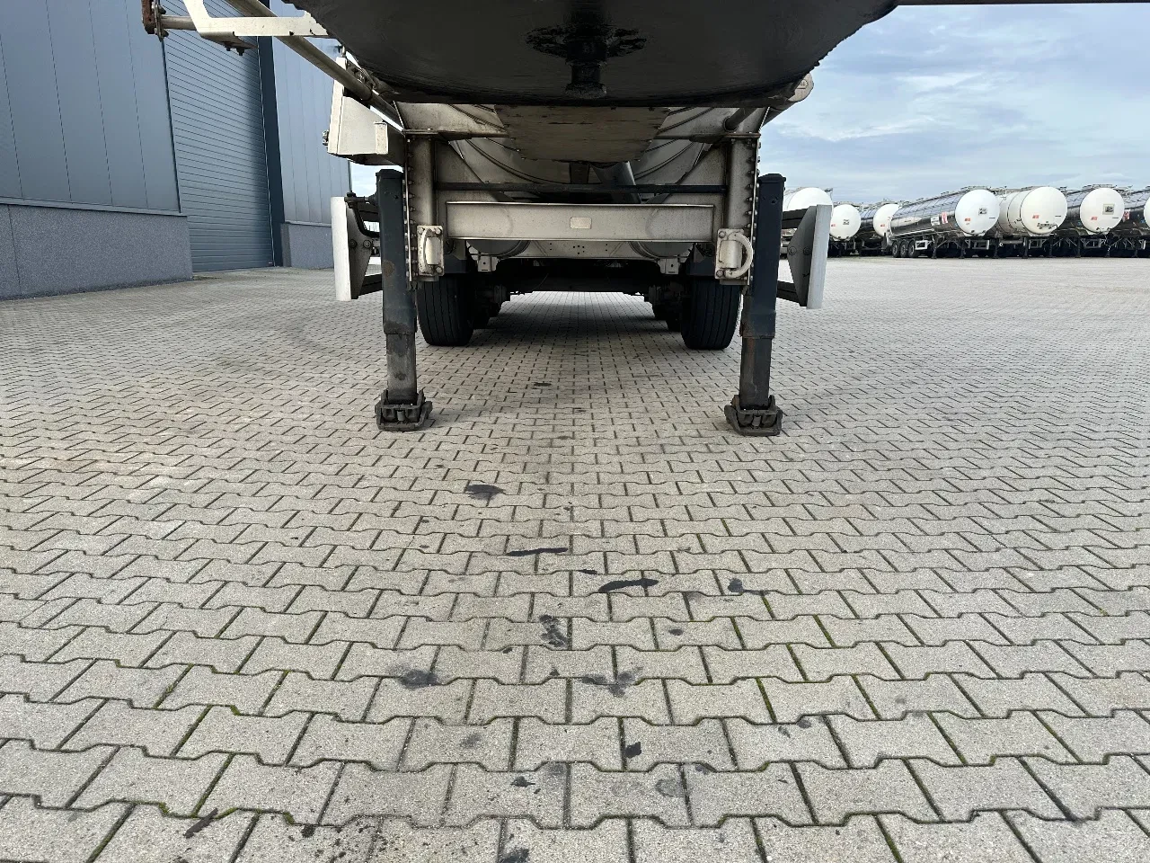Van Hool 2015 - FOOD / 39.000L / 3-COMP / INOX / NL-trailer image 29