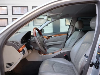 Mercedes-Benz E-Class 2007 - E350 Extended - Limousine - Binz - 8 Persoons - Volgauto image 11