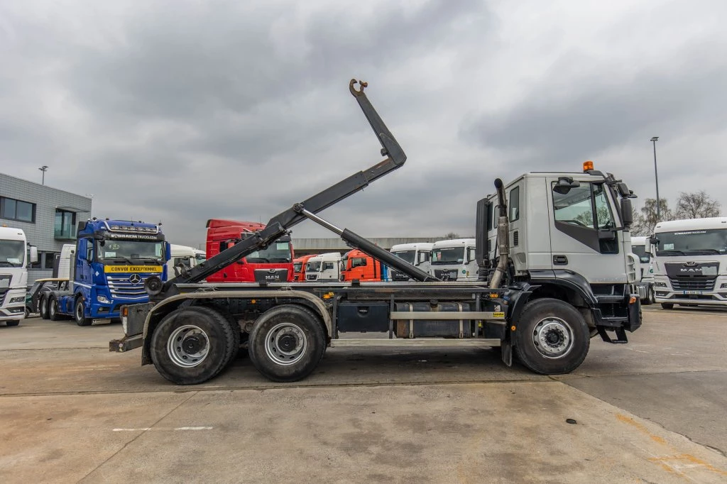 Iveco Trakker 2011 - 410 - 121 499 KM image 12