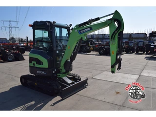 XCMG N/A - XE27E CR-EV imagem 2