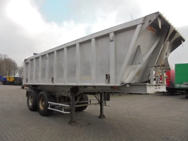 GT Trailers 2001 - DF33C11A BENALU imagem 3